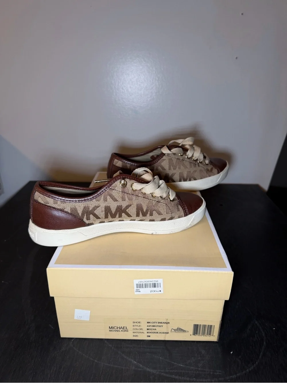 Michael Kors - MK City Sneakers
